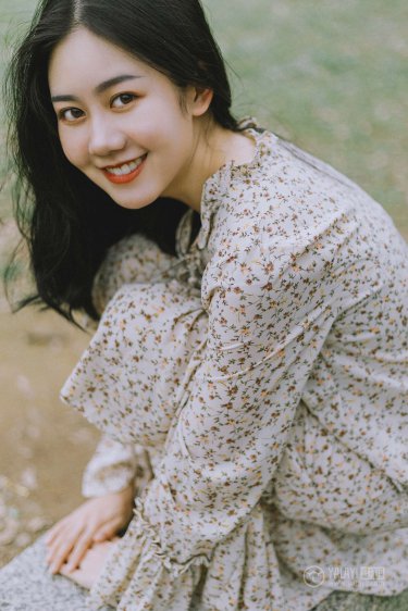 饥渴少妇伦色诱公